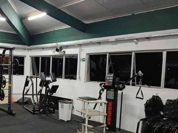 Garanta a privacidade com película decorativa em Campo Grande