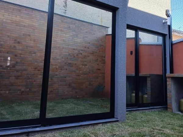 Películas para Janelas de Vidro em Corguinho Películas de Proteção Solar não Insulfilm em Corguinho